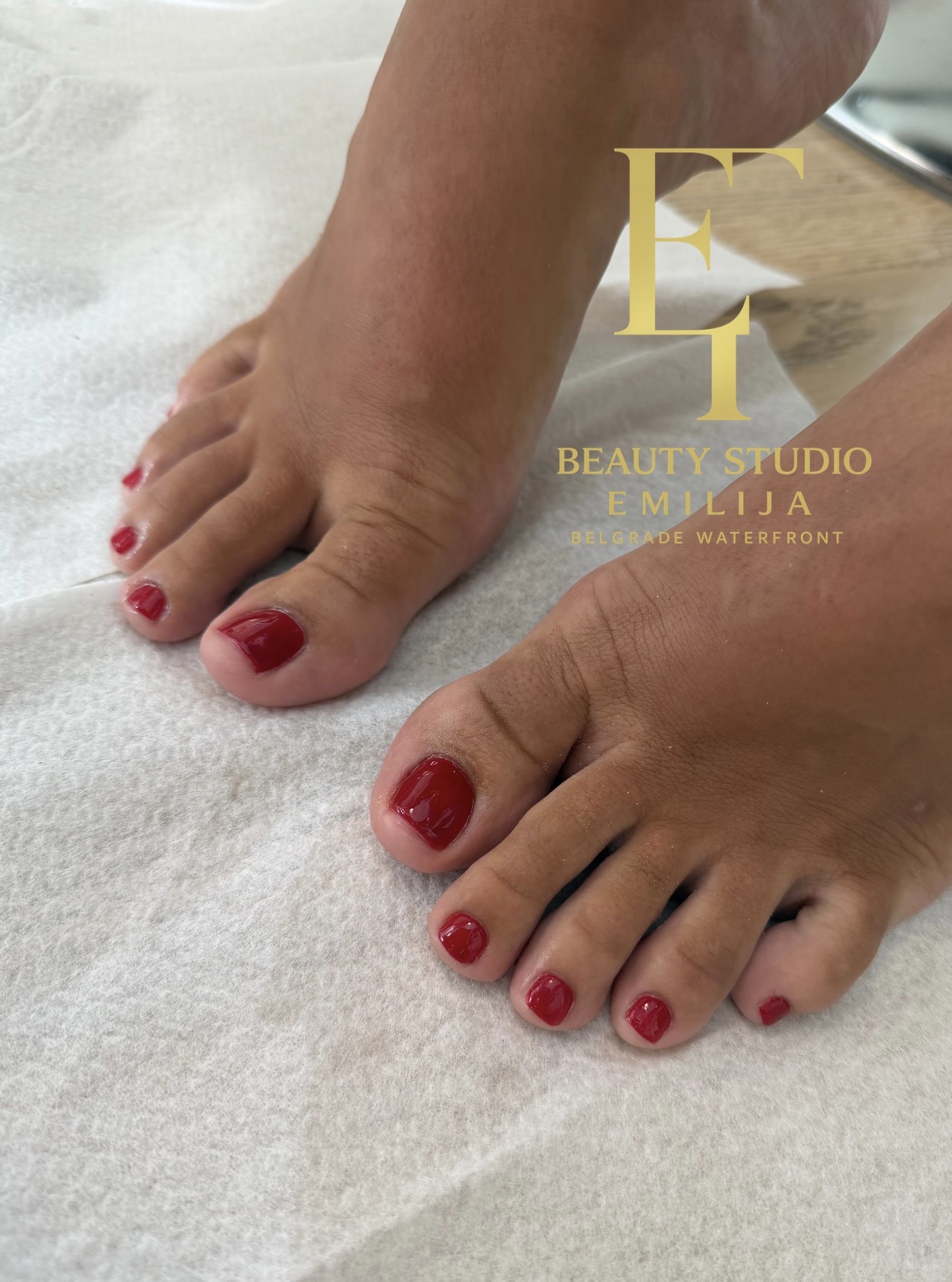 CollagenSpa Lux PEDIKIR sa hidromasažnom kadicom+gel lak example
